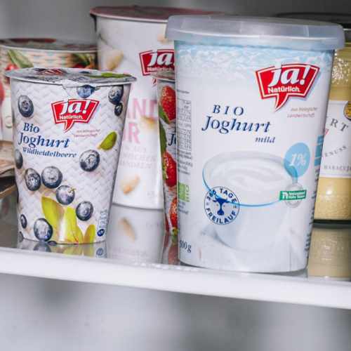 Ja! Natürlich Bio-Milchprodukte im Kühlschrank.