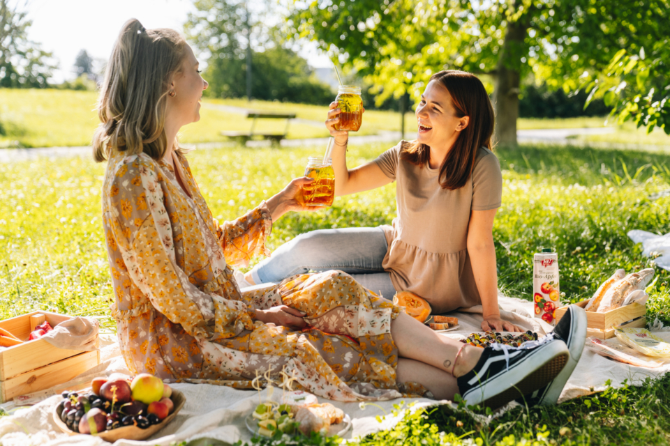 Sommerzeit ist Picknickzeit – Rezepte, Tipps & Tricks für dein perfektes Picknick
