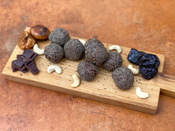 Amaranth-Feigen-Chia-Energy-Balls