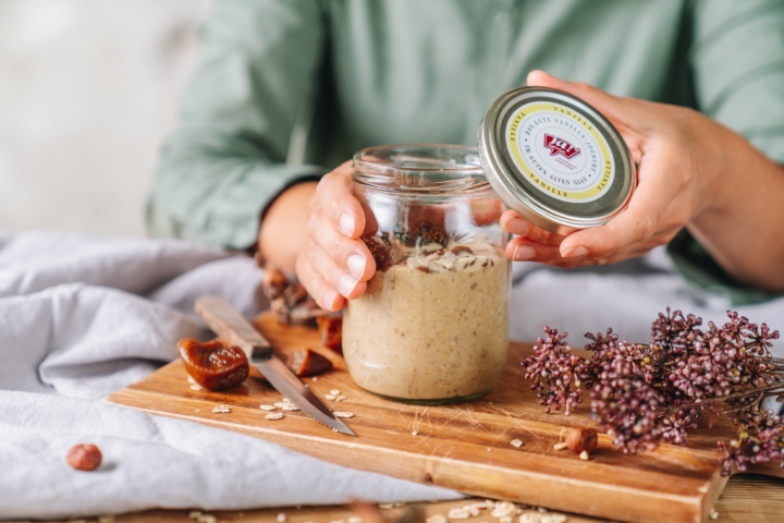 Nuss-Porridge mit Mandelmus