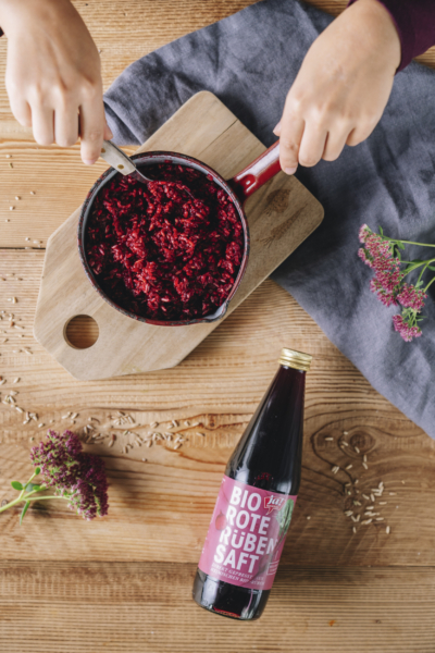 Rote Rübensaft und Risotto