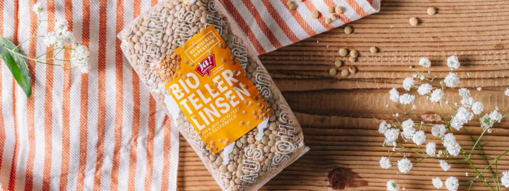 Eine Packung Ja! Natürlich Bio-Tellerlinsen.