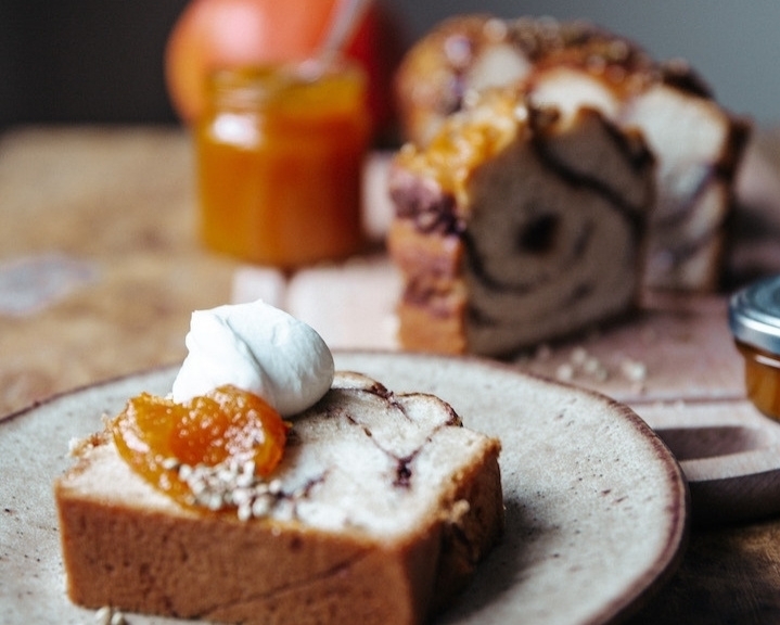 Babka mit Skyr, Nougatcreme & Buchweizen mit süßer Kürbis-Apfelmarmelade