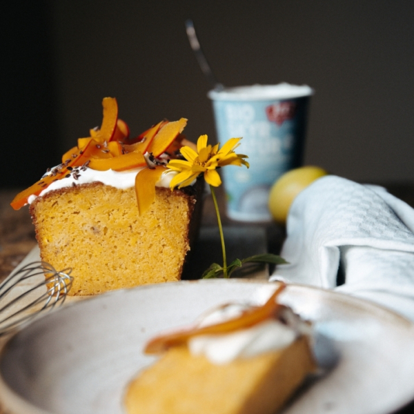 Skyr-Kürbiskuchen mit Leinsamen-Topping