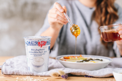 Joghurt-Bowl griechischer Art