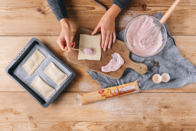 auf Blätterteig verteilen