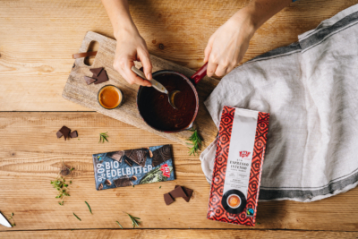 Entenkeule mit Rotkraut und Erdäpfelknödel