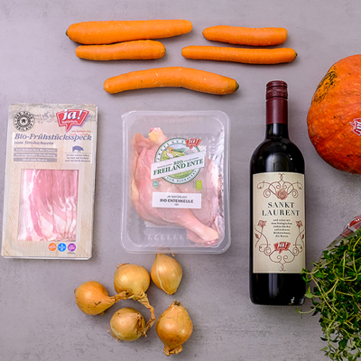 Zutaten vorbereiten -. Ente Bourguignon - das schnelle Schmorgericht für kalte Wintertage