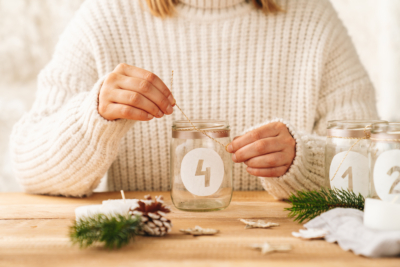 DIY Adventkranz aus Joghurtgläsern