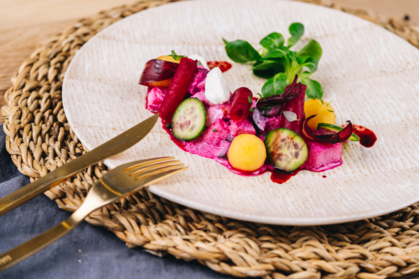 Heringsschmaus mit geräuchertem Bachsaibling