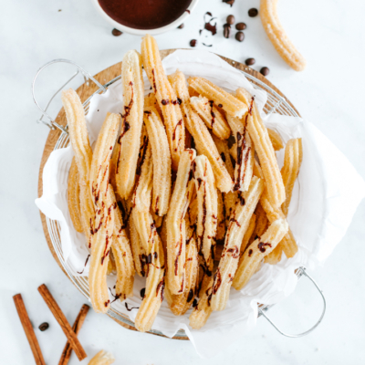 Churros mit Kaffee-Soße