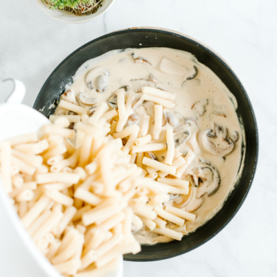 Pilzpasta mit Kaffee-Erdäpfel-Chips