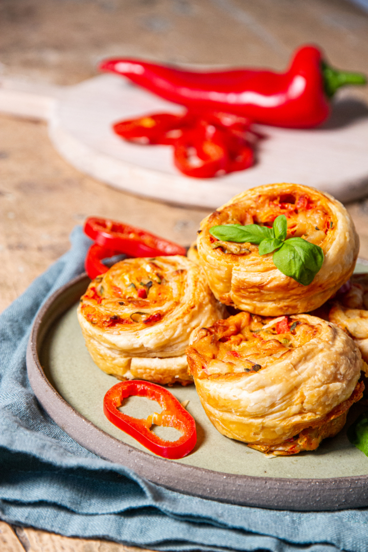 Cruffins mit pikanter Liptauer-Füllung
