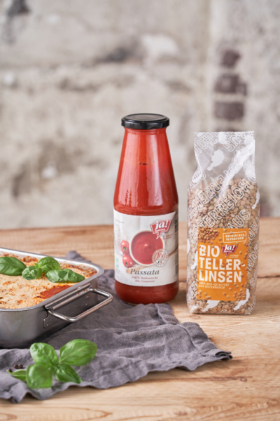 Vegane Lasagne mit Bio-Tellerlinsen