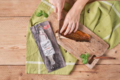 Eiersalat mit Lachsforelle