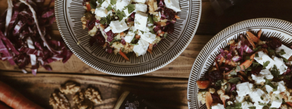 Goldhirse Salat mit Cranberries und Feta
