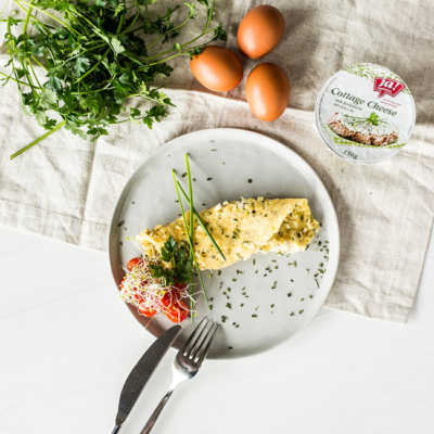 Cottage-Cheese Omelette Pancake mit Ja! Natürlich Bio-Cottage Cheese.