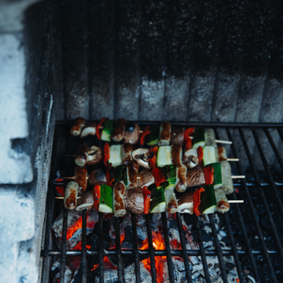 Rostbratwürstel-Spieß Marchello