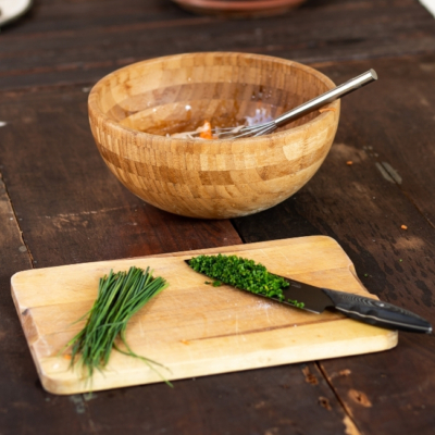 Käsekrainer mit Erdäpfel & Coleslaw Marchello