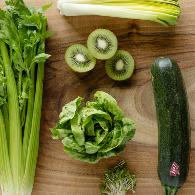 Grünes Bio-Obst und -Gemüse von Ja! Natürlich.