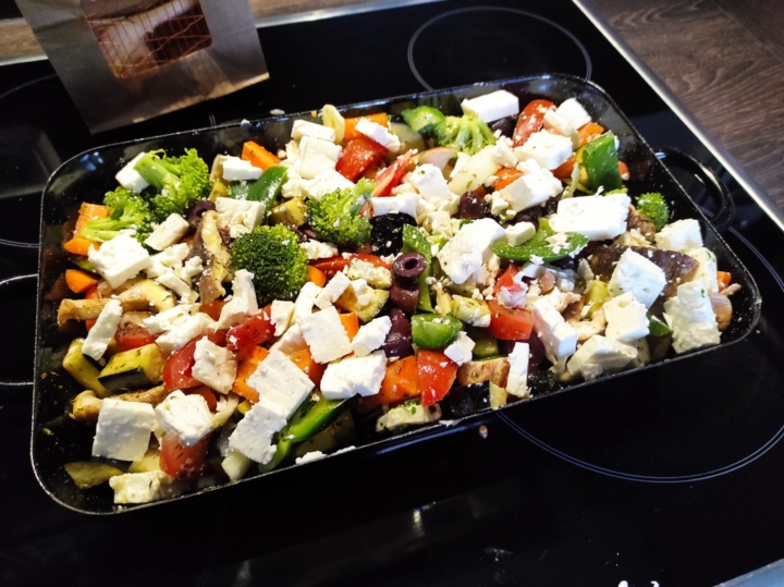 Reste-Rezept Schafkäse-Gemüse-Pfanne