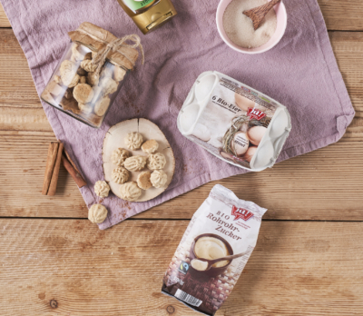 Weihnachtsbusserl chief of sugar