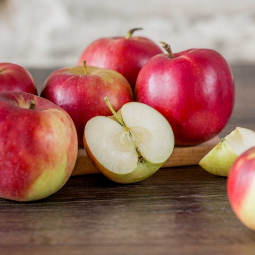 Bio-Idared-Äpfel.